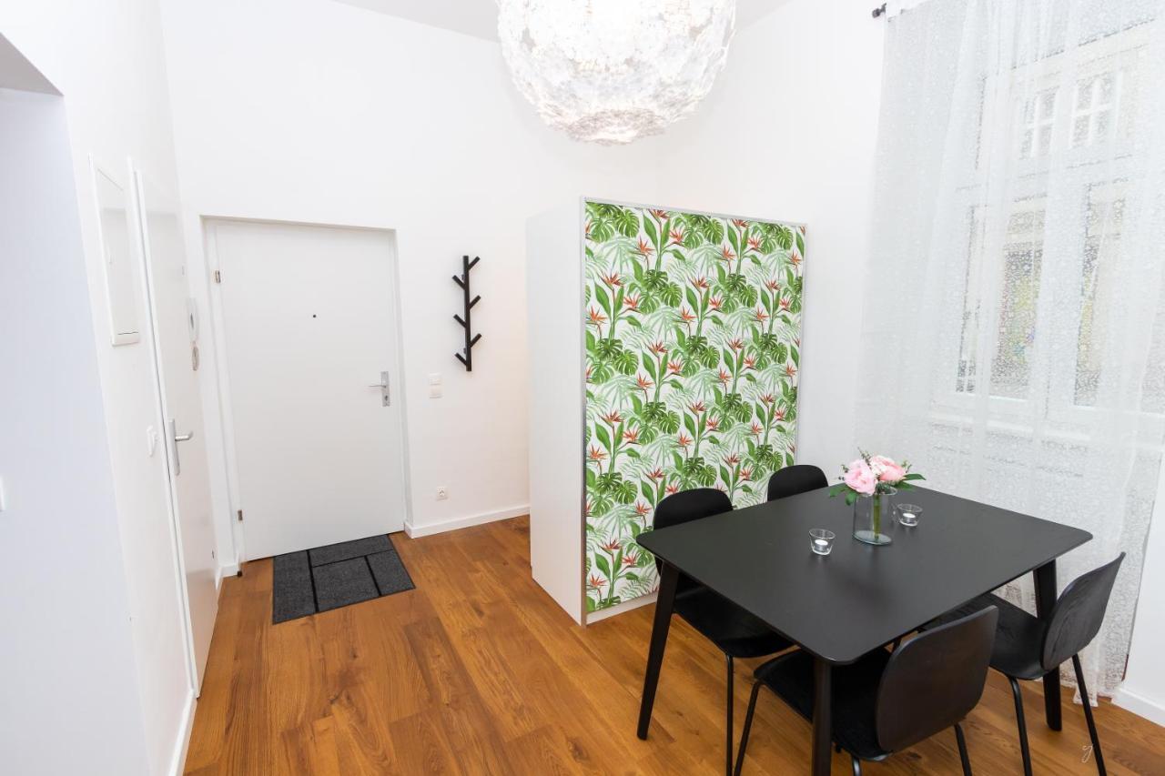 Radiant Premium Apartments - Central Vienna Exterior photo